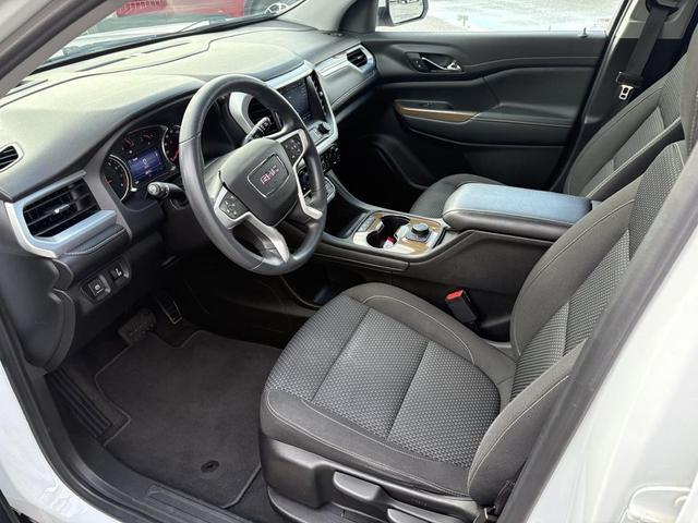 Photo of 2021 Summit White GMC Acadia