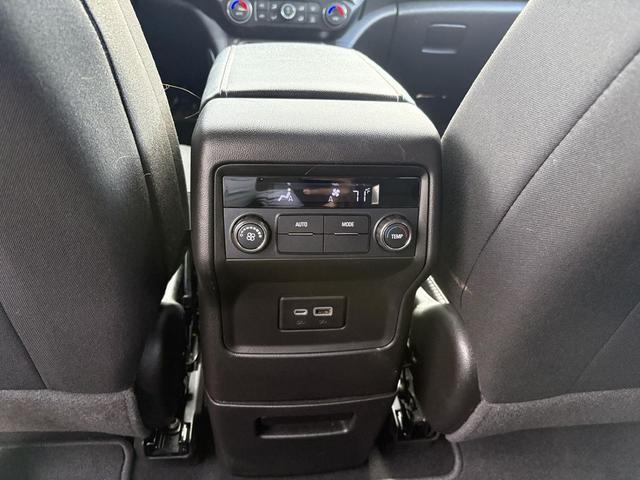 Photo of 2021 Summit White GMC Acadia