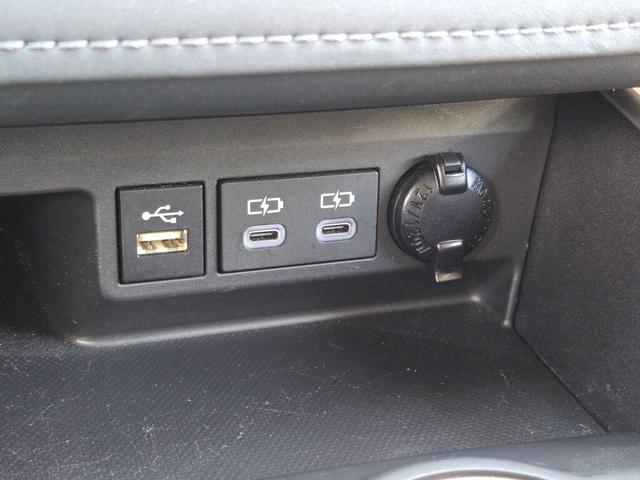 Photo of 2024 Magnetic Gray Metallic Toyota Highlander