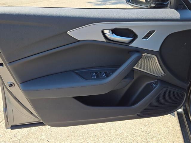 Photo of 2025 Graphite Luster Metallic Acura TLX
