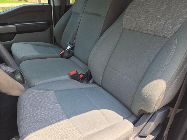 Photo of 2024 Oxford White Ford F-250