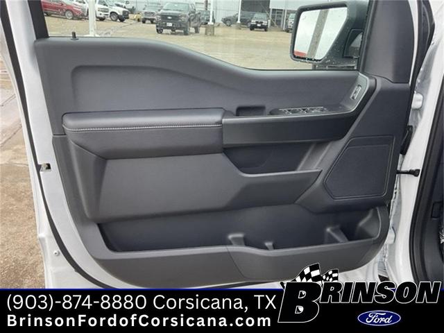 Photo of 2025 Oxford White Ford F-150