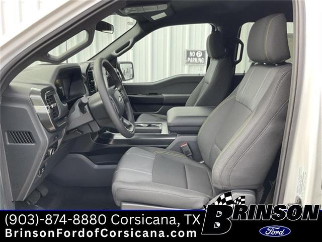 Photo of 2025 Oxford White Ford F-150