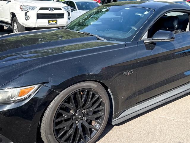 Photo of 2017 Black Ford Mustang