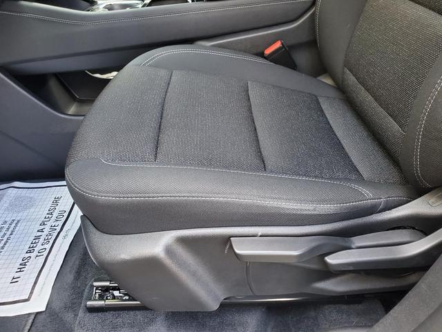 Photo of 2024 Silver Chevrolet Traverse