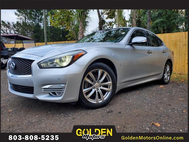 2016 Infiniti Q70