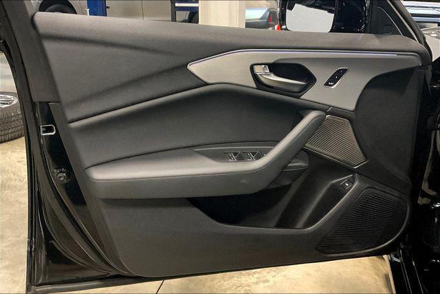 Photo of 2022 Majestic Black Pearl Acura TLX