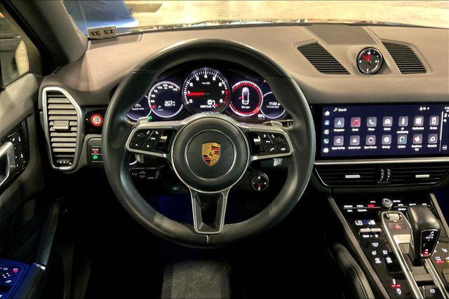 Photo of 2023 Moonlight Blue Metallic Porsche Cayenne
