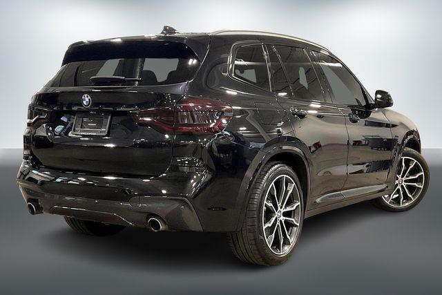 Photo of 2018 Black Sapphire Metallic BMW X3