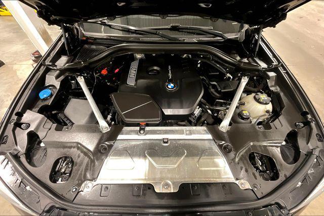 Photo of 2018 Black Sapphire Metallic BMW X3