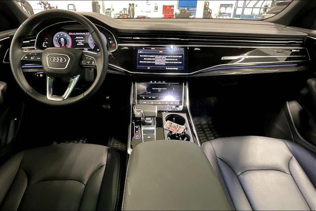 Photo of 2025 Satellite Silver Metallic Audi Q8