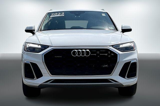Photo of 2022 Ibis White Audi Q5