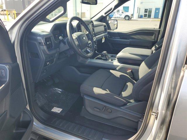 Photo of 2025 Iconic Silver Metallic Ford F-150