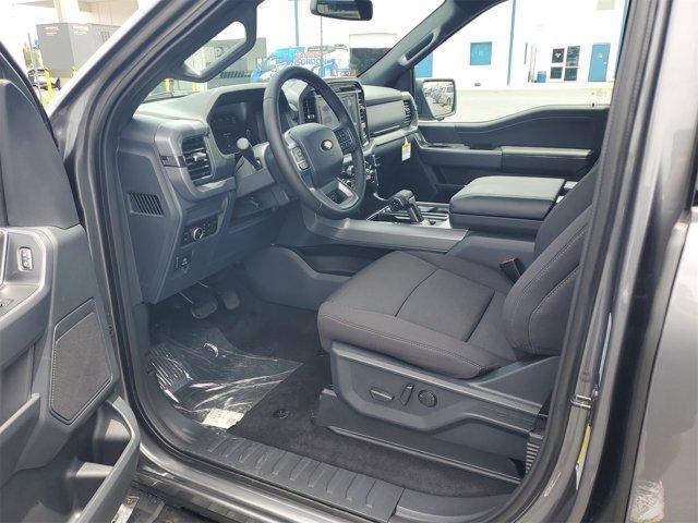 Photo of 2025 Carbonized Gray Metallic Ford F-150