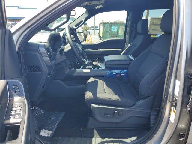 Photo of 2025 Iconic Silver Metallic Ford F-150