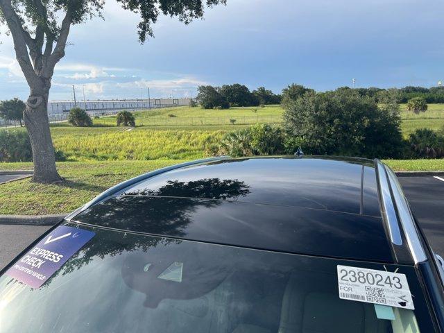 Photo of 2022 Pristine White Lincoln Corsair