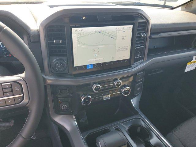 Photo of 2025 Oxford White Ford F-150