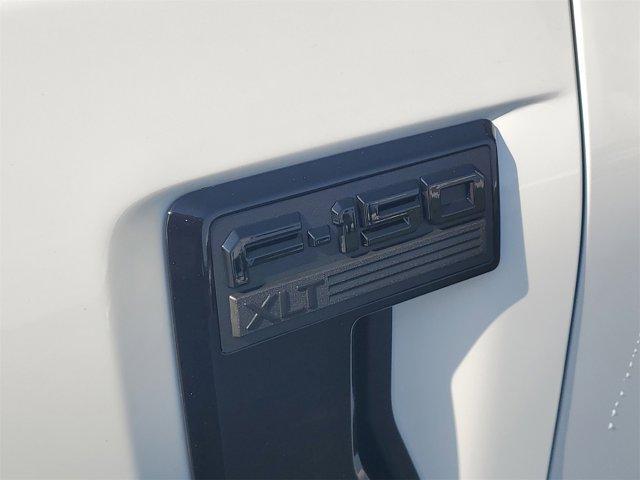 Photo of 2025 Oxford White Ford F-150