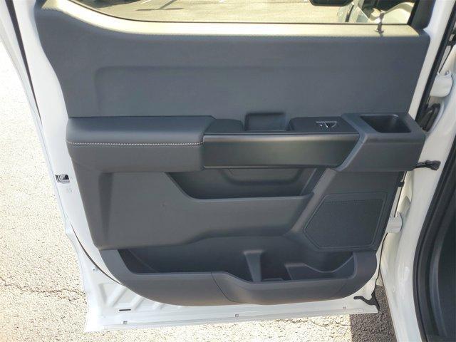 Photo of 2025 Oxford White Ford F-150