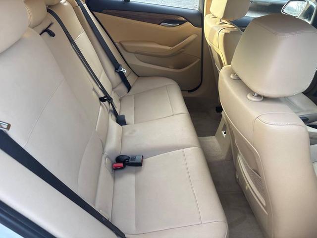 Photo of 2013 WHITE BMW X1