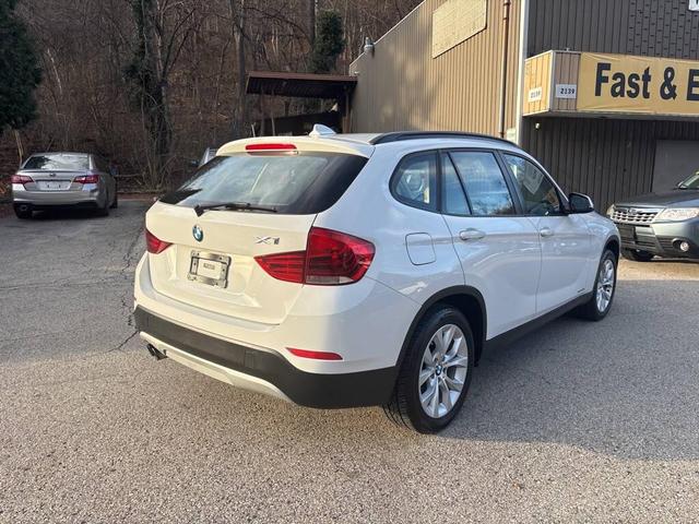 Photo of 2013 WHITE BMW X1