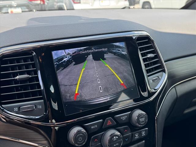 Photo of 2020 Velvet Red Pearlcoat Jeep Grand Cherokee