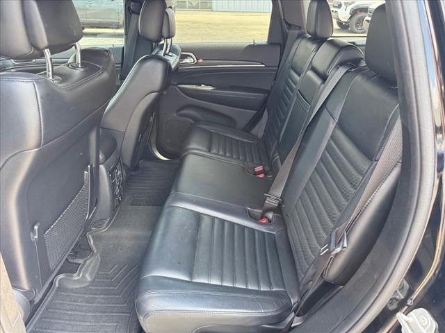 Photo of 2020 Velvet Red Pearlcoat Jeep Grand Cherokee