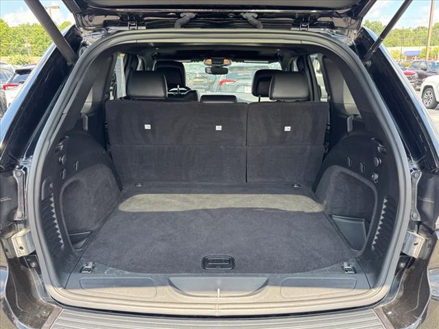 Photo of 2020 Velvet Red Pearlcoat Jeep Grand Cherokee