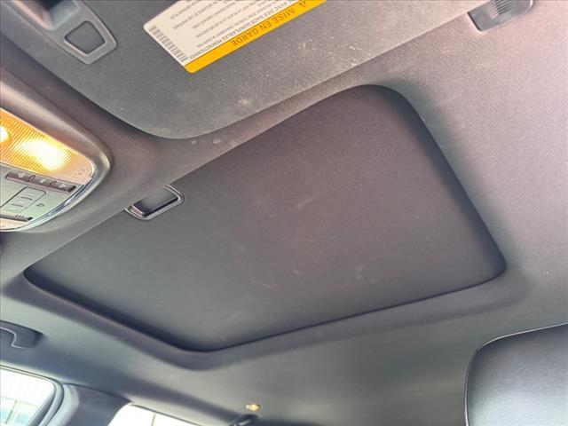 Photo of 2020 Velvet Red Pearlcoat Jeep Grand Cherokee