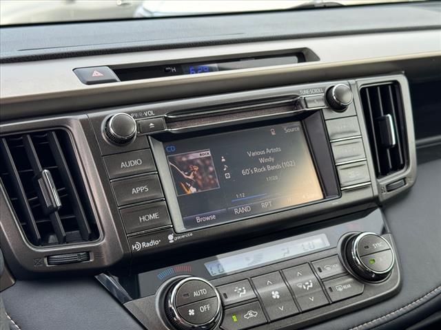 Photo of 2014 Classic Silver Metallic Toyota RAV4
