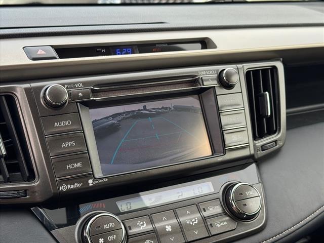 Photo of 2014 Classic Silver Metallic Toyota RAV4