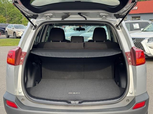 Photo of 2014 Classic Silver Metallic Toyota RAV4