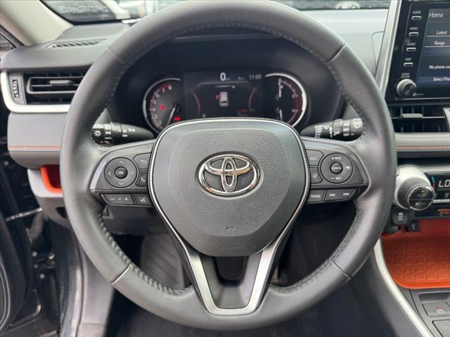 Photo of 2021 Midnight Black Metallic Toyota RAV4