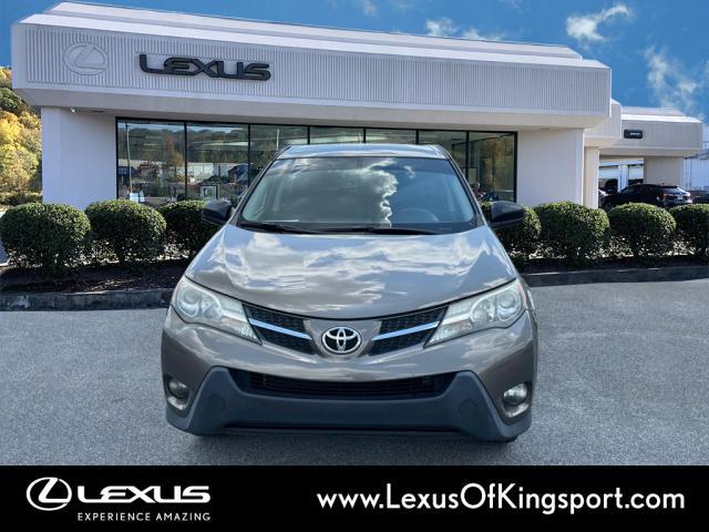 Photo of 2015 Gray Toyota RAV4