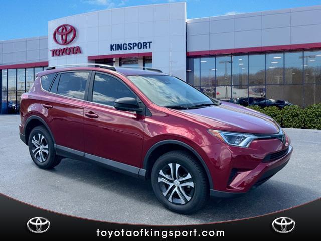Photo of 2018 Ruby Flare Pearl Toyota RAV4