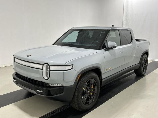 Photo of 2023 Limestone Rivian R1T