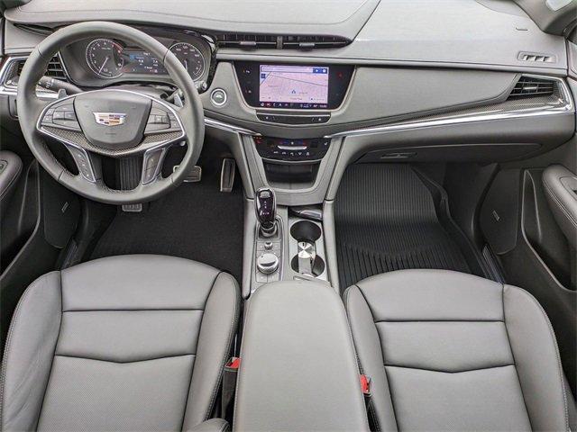 Photo of 2025 Silver Metallic Cadillac XT5