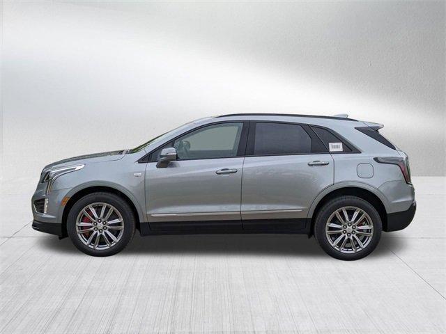 Photo of 2025 Silver Metallic Cadillac XT5
