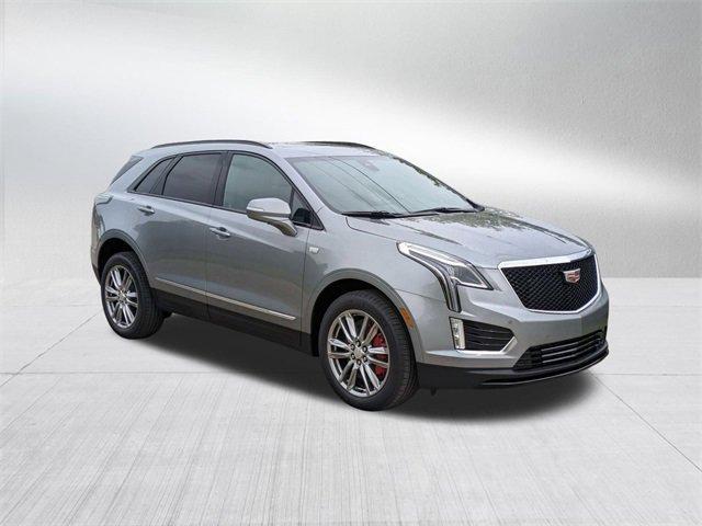 Photo of 2025 Silver Metallic Cadillac XT5