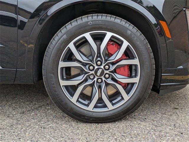 Photo of 2024 Stellar Black Metallic Cadillac XT6