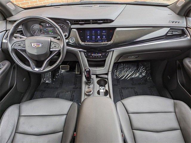 Photo of 2024 Stellar Black Metallic Cadillac XT6