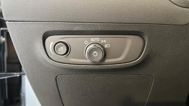 Photo of 2025 Moonstone Gray Metallic Buick Encore GX