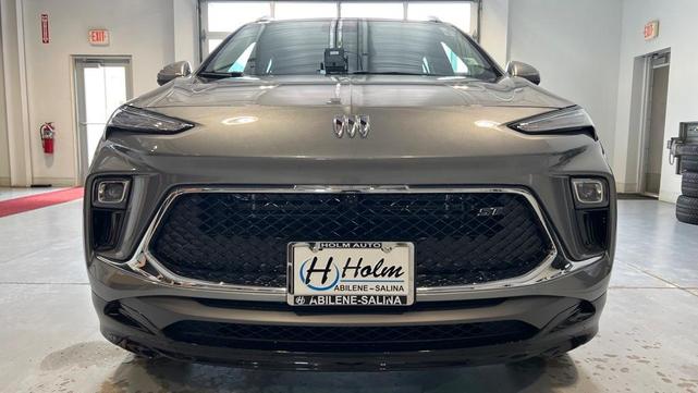 Photo of 2025 Moonstone Gray Metallic Buick Encore GX