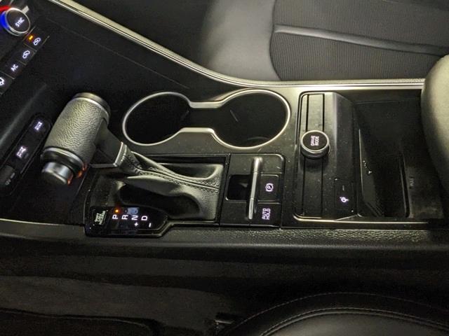 Photo of 2023 Sapphire Blue Kia K5