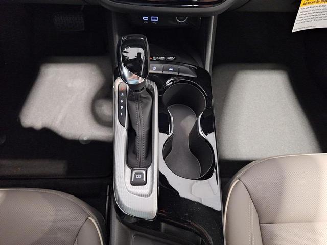 Photo of 2025 Cinnabar Metallic Buick Envista