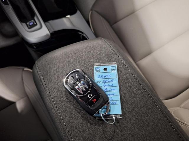 Photo of 2025 Cinnabar Metallic Buick Envista