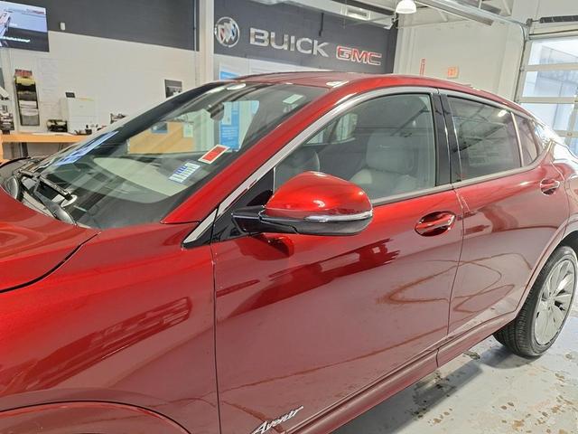 Photo of 2025 Cinnabar Metallic Buick Envista