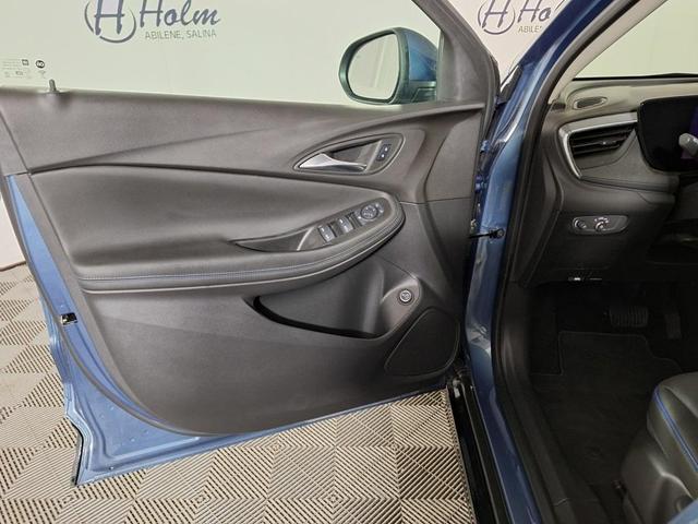 Photo of 2025 Ocean Blue Metallic Buick Encore GX