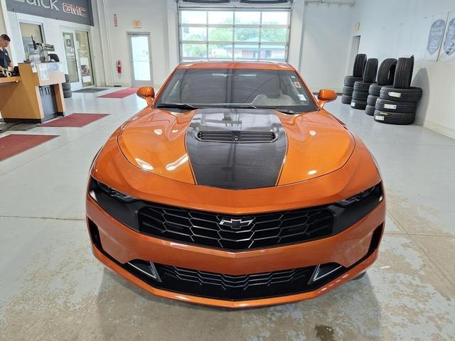 Photo of 2022 Vivid Orange Metallic Chevrolet Camaro