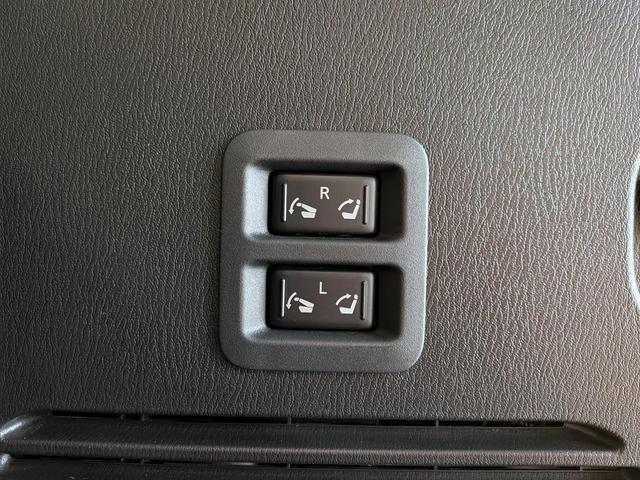 Photo of 2022 Aspen White Nissan Armada